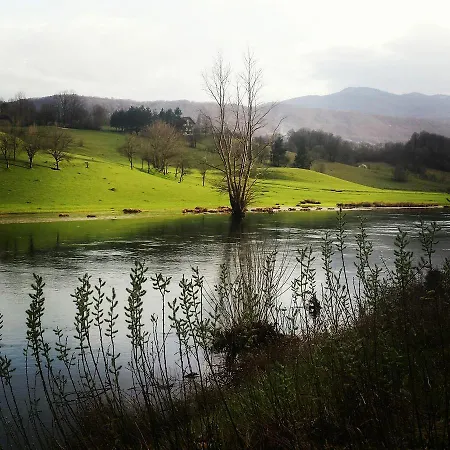 Stanic Lägenhet Sipovo